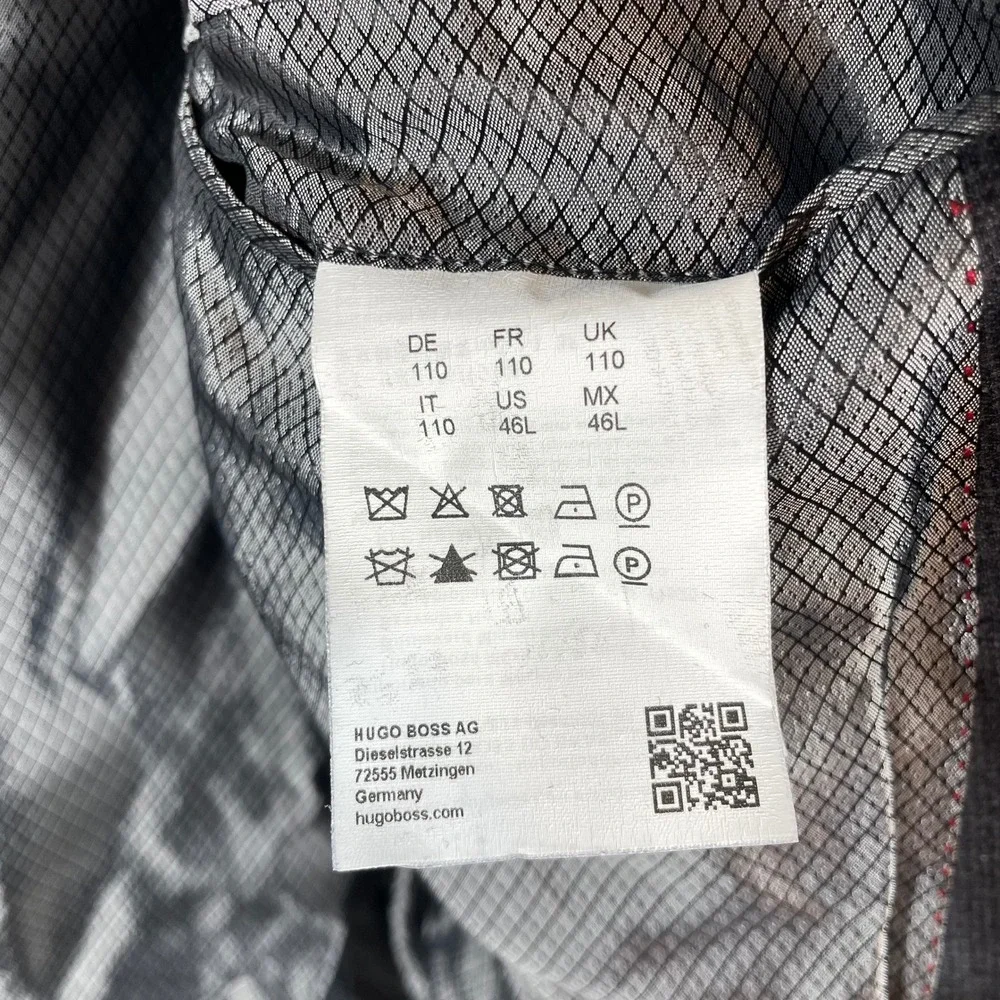 Hugo Boss Blazer Mens 46L Grey Windowpane Wool Sport Coat Suit Jacket Business